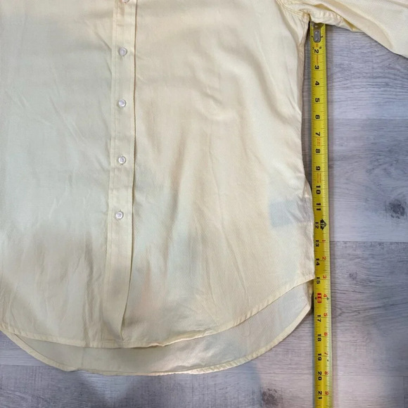 Robert Graham Butter Yellow Casual Button Down with Fun Graphic Print Size M - Picture 11 of 16